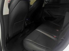 Tesla Model Y Rear-Wheel Drive - ფოტო 5
