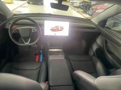 Tesla Model Y Rear-Wheel Drive - ფოტო 7