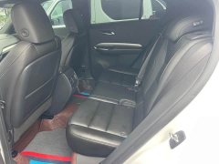 Cadillac XT4 28T FWD Luxury - ფოტო 8
