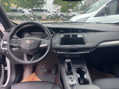 Cadillac XT4 28T FWD Luxury - ფოტო 9