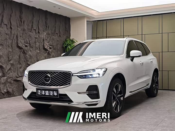 Volvo XC60 B5 AWD Smart Luxury Edition - ავტომობილი ჩინეთიდან