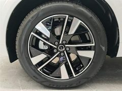 Volvo XC60 B5 AWD Smart Luxury Edition - ფოტო 4