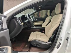 Volvo XC60 B5 AWD Smart Luxury Edition - ფოტო 8