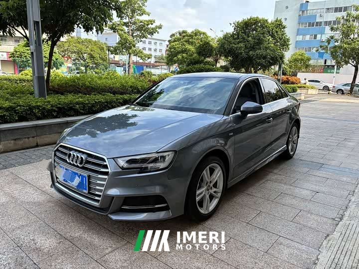 Audi A3 Limousine 35 TFSI Fashion Edition National VI