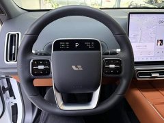 Li Auto L6 Pro - ფოტო 10