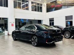 BMW 7 Series 2023 740Li Luxury M Sport Package - ფოტო 4