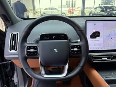 Li Auto L6 Pro - ფოტო 10