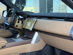 Land Rover Range Rover 3.0L V6 400PS Extended Wheelbase Prestige Edition - ფოტო 13