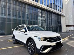 Volkswagen Tiguan L 2022 330TSI Automatic FWD Smart Comfort Edition - ფოტო 3