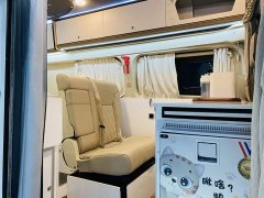 Ford Transit 2.0T Petrol Automatic Premium Commercial Business Travel Mid-wheelbase Mid-roof 7-seater National VI - ფოტო 12