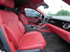 Bentley Bentayga 4.0T V8 - ფოტო 12