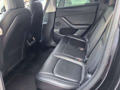 Tesla Model Y Long Range All-Wheel Drive - ფოტო 4