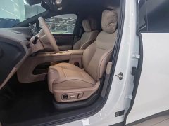 Li Auto i6 2025 Two-Wheel Drive Standard - ფოტო 3