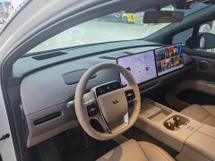 Li Auto i6 2025 Two-Wheel Drive Standard - ფოტო 9
