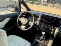 Lexus LM 2020 300h Four-Seat Royal Edition - ფოტო 14