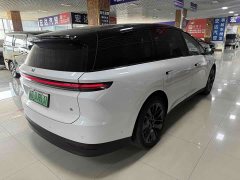 Li Auto i8 Standard Edition - ფოტო 7