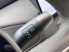 Li Auto Li Xiang MEGA Ultra - ფოტო 15