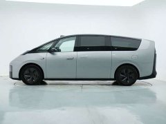 Li Auto Li Xiang MEGA Ultra - ფოტო 19
