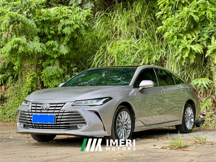 Toyota Avalon Hybrid 2.0L Luxury