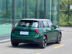BMW MINI 2.0T COOPER S Artist 5-Door - ფოტო 19