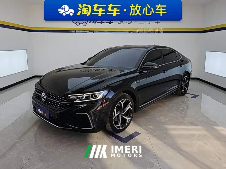 Volkswagen Passat Facelift 330TSI Starry Sky Luxury Edition
