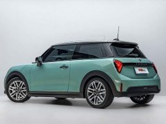 BMW MINI 2025 1.5T COOPER Classic 3-Door - ფოტო 5