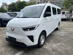 Wuling Yangguang 440km Passenger Vehicle Comfort Edition 6-Seater - ფოტო 1