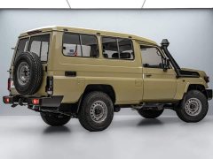 Toyota Land Cruiser (Imported) LC78 4.0L Middle East Edition - ფოტო 7