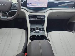 BYD Song Plus New Energy DM-i 112KM Luxury Edition - ფოტო 16