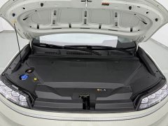 Hyundai EO Yige Two-Wheel Drive TECH 64.2kWh - ფოტო 18