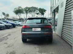 Audi Q5L 40 TFSI Luxury Dynamic - ფოტო 4