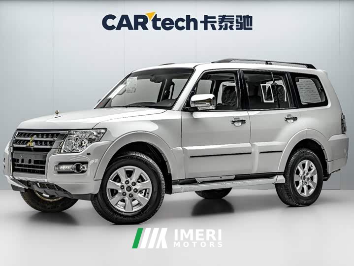 Mitsubishi (Imported) V93 3.0L Middle East Version - ავტომობილი ჩინეთიდან