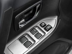 Mitsubishi (Imported) V93 3.0L Middle East Version - ფოტო 13