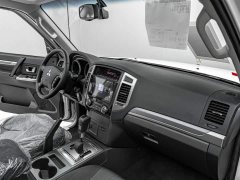 Mitsubishi (Imported) V93 3.0L Middle East Version - ფოტო 18