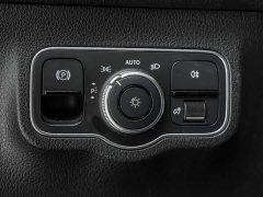 Mercedes-Benz GLB 200 Dynamic - ფოტო 14