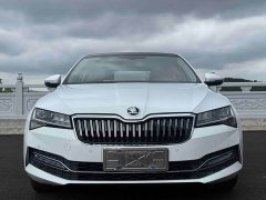Skoda Superb TSI280 DSG Prestige - ფოტო 2