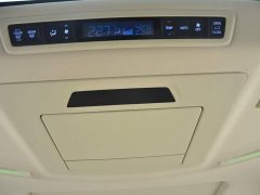Toyota Vellfire Crown Twin Engine 2.5L HV Premium Edition - ფოტო 12