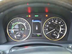 Toyota Vellfire Crown Twin Engine 2.5L HV Premium Edition - ფოტო 6