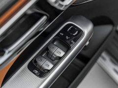 Mercedes-Benz GLC Facelift GLC 300 L 4MATIC Dynamic 5-Seater - ფოტო 16