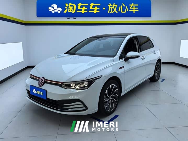Volkswagen Golf Facelift 200TSI DSG Pro - ავტომობილი ჩინეთიდან