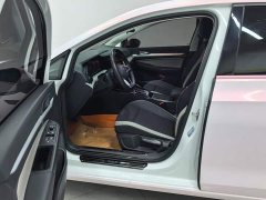 Volkswagen Golf Facelift 200TSI DSG Pro - ფოტო 9