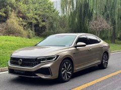 Volkswagen Passat 2022 330TSI Starry Sky Luxury Edition - ფოტო 1