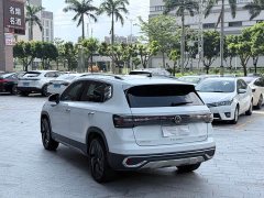 Volkswagen Touareg 300TSI FWD Full Moon Edition - ფოტო 7