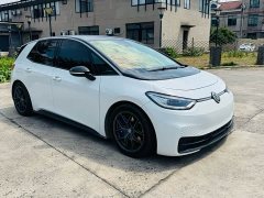 Volkswagen ID.3 Outstanding Edition - ფოტო 3