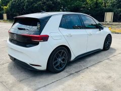 Volkswagen ID.3 Outstanding Edition - ფოტო 4