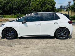 Volkswagen ID.3 Outstanding Edition - ფოტო 8
