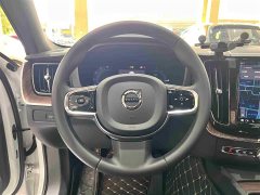 Volvo XC60 Plug-in Hybrid T8 Plug-in Hybrid Long Range AWD Smart Luxury Edition - ფოტო 14