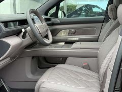 NIO ES8 Six-Seat Executive Luxury Edition - ფოტო 8