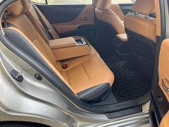 Lexus ES 2022 300h Excellence Edition - ფოტო 11