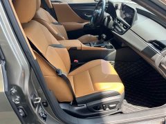 Lexus ES 2022 300h Excellence Edition - ფოტო 12